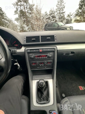 Audi A4 дизел 1.9 2002 г 101 кс, снимка 11 - Автомобили и джипове - 53054210