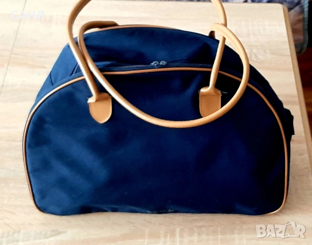 Непромокаема чанта за пътуване