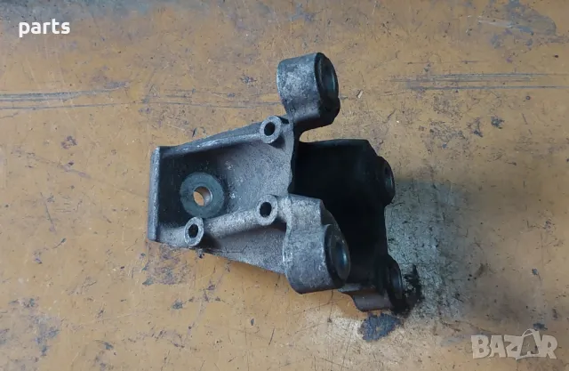 Лапа Двигател Ауди A6 4F C6 N:3636
- 4F0199307L, снимка 4 - Части - 47698357