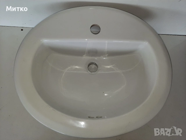 Порцеланова бяла мивка за баня със дребна забележка , снимка 3 - Мивки - 53696151