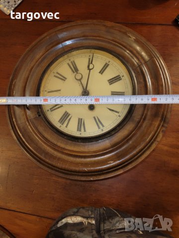Старинен кръгъл часовник с махало, снимка 5 - Антикварни и старинни предмети - 44505911