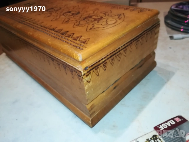 ДЪРВЕНА КУТИЯ ЗА ЦИГАРИ ЗА КОЛЕКЦИЯ-ГОЛЯМА 2410251428, снимка 10 - Антикварни и старинни предмети - 52167038