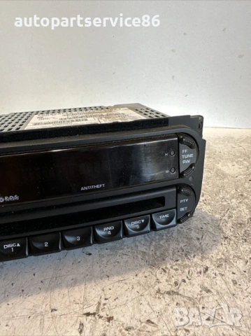 CD плейър за Jeep Cherokee KJ 2.8 CRD (2008) P05091610AD, снимка 2 - Части - 53380626