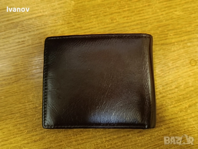Wrangler отличен кожен мъжки портфейл , снимка 2 - Портфейли, портмонета - 52295085