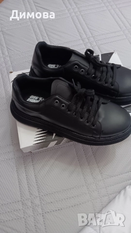 Дамски обувки , снимка 2 - Дамски ежедневни обувки - 52581704