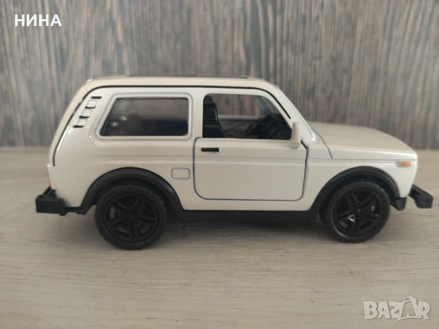 Метална количка Лада Нива !!!, снимка 2 - Колекции - 53321999