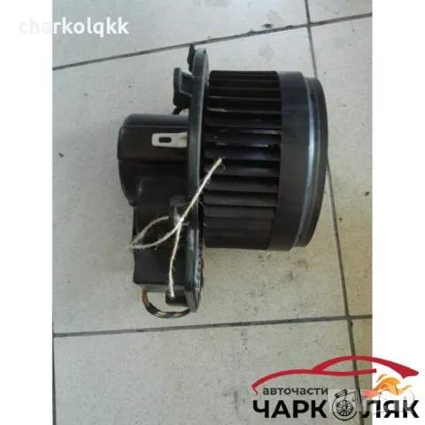 Вентилатор парно с реостат Мерцедес Ц270 цди w203, снимка 2 - Части - 47534037