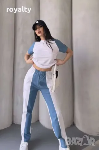 Дамски комплекти с деним