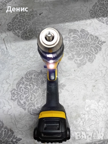 Винтоверт Dewalt DCD 776 , снимка 6 - Винтоверти - 52599270