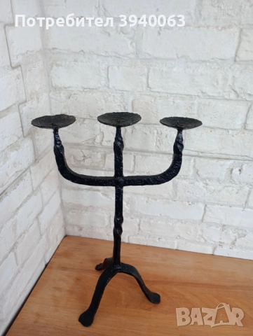 Стар свещник ковано желязо, снимка 7 - Други ценни предмети - 52889194