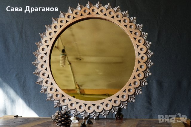 Огледало с дърворезбована рамка, снимка 8 - Огледала - 41420129