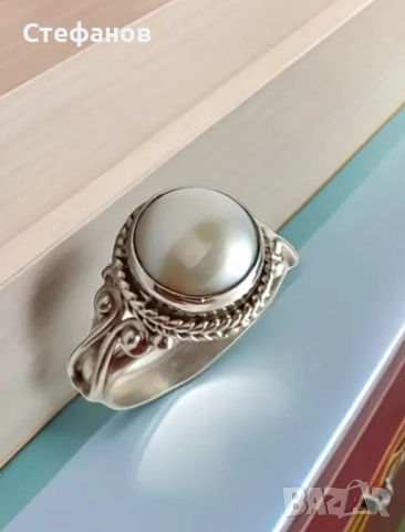 Пръстен с лунен камък във Викториански стил, снимка 2 - Пръстени - 51603360