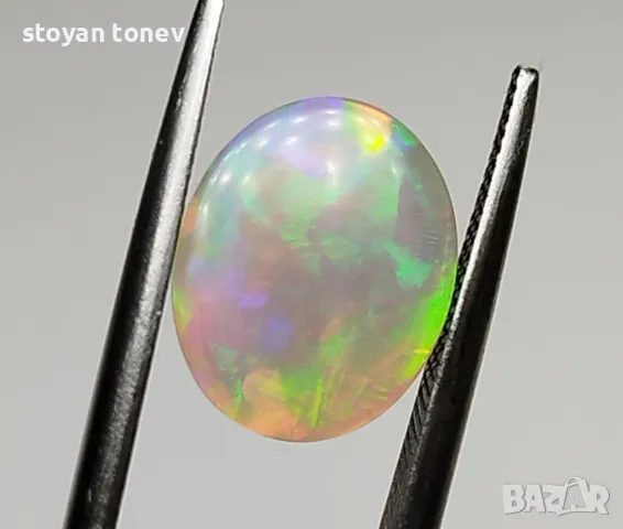 Деликатен кристален опал с нежни цветове - 2.08кт.! Сертифициран!, снимка 12 - Други - 49735004