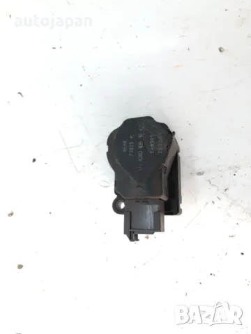 Моторче клапа парно Mercedes W203 C-class C180 A2038201642, снимка 3 - Части - 49447052