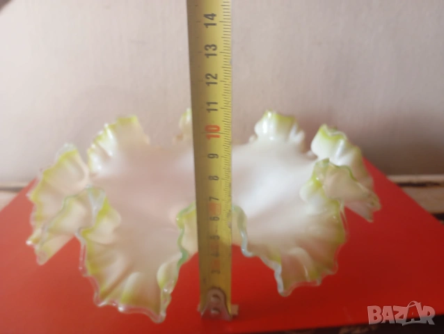 Къдраво стъкло за фруктиера, снимка 2 - Други ценни предмети - 53695282