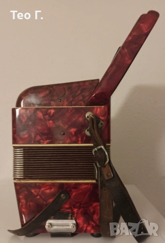 Акордеон Weltmeister - употребяван, снимка 3 - Акордеони - 53586067