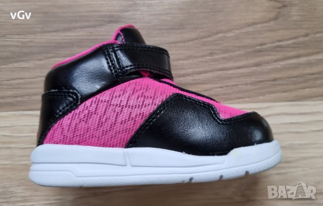 Бебешки маратонки Jordan FLTCLB 90's - 21 , снимка 4 - Бебешки обувки - 40393325
