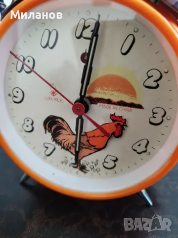 Стар механичен будилник, настолен часовник, снимка 3 - Антикварни и старинни предмети - 49347251