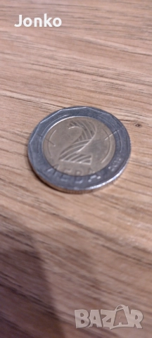 Монета 2 ЛЕВА