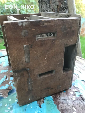 Античен примитивен стенен часовник 18 век, снимка 4 - Антикварни и старинни предмети - 51352064