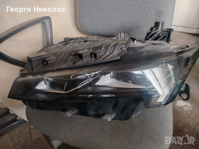 ляв фар за пежо 308, 408 ГТ, GT