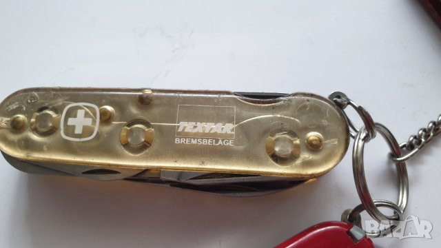 Две джобни ножки VICTORINOX, снимка 2 - Колекции - 41819153