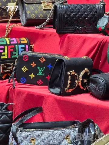 дамски чанти  Louis Vuitton , снимка 2 - Чанти - 48937431