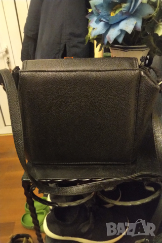 umberto enzo естествена кожена чанта , снимка 5 - Чанти - 44658753