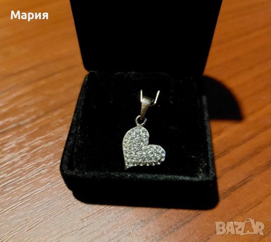 Сребърна висулка сърце с камъчета Сваровски, снимка 2 - Колиета, медальони, синджири - 39353441