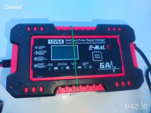 зарядно за акумулатор, снимка 3 - Аксесоари и консумативи - 52229792