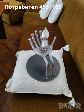 Метална скулптура