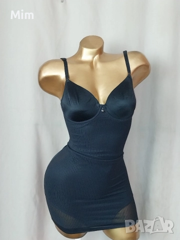 Triumph 75 С Черна моделираща рокля 