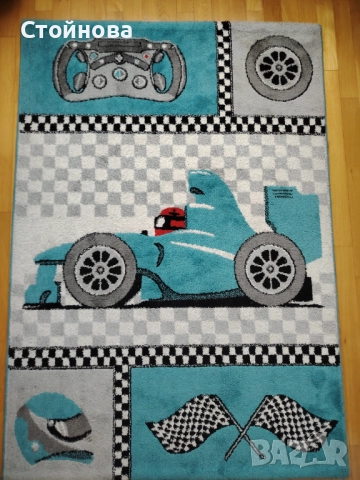 Продавам килим