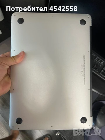Macbook air, снимка 3 - Лаптопи за дома - 51127806