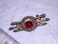 СТАРИННА СКЪПОЦЕННА ПОСРЕБРЕНА АЖУРНА РЕТРО БРОШКА с ЮВЕЛИРНО РЪЧНО ФАСЕТИРАН КАМЪК ГРАНАТ 38599, снимка 5