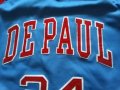 Баскетболна тенсика Depaul Blue Demons #24 Mark Aguirre  Хардууд легенди размер ХХЛ          , снимка 4