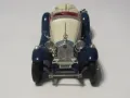 1/18 Bburago Italy Alfa Romeo 2300 Spider 1932 колекционерска метална количка. , снимка 3