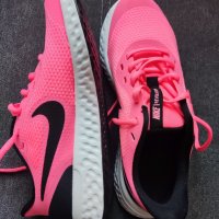 Маратонки Nike Revolution 5, снимка 3 - Маратонки - 42021012