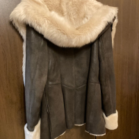 Продавам луксозно дамско палто от агнешка напа лазерно обработена .Чисто ново на известната марка  , снимка 6 - Палта, манта - 44798198