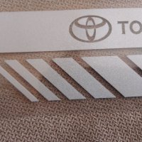 Качествени винилови стикери за гръб на странични огледала Тойота Toyota  кола автомобил джип ван , снимка 2 - Аксесоари и консумативи - 42558173