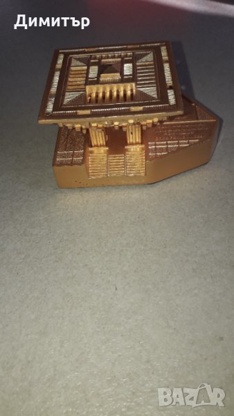 макет в кутийка, снимка 1