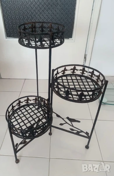 Сгъваем цветарник/ стелаж/ органайзер* Ковано желязо* Стабилен* , снимка 1