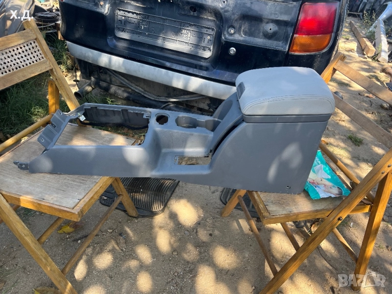 Подлакътник Хюндай Теракан 2005г, снимка 1