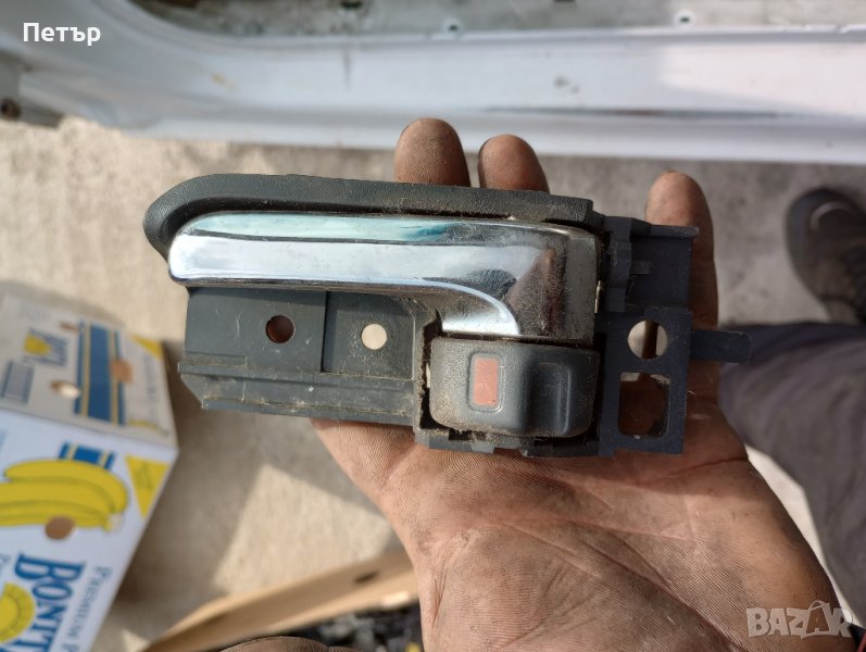 Предна лява вътрешна дръжка за отваряне тойота Авенсис Т25 Корола 50594A1, снимка 1