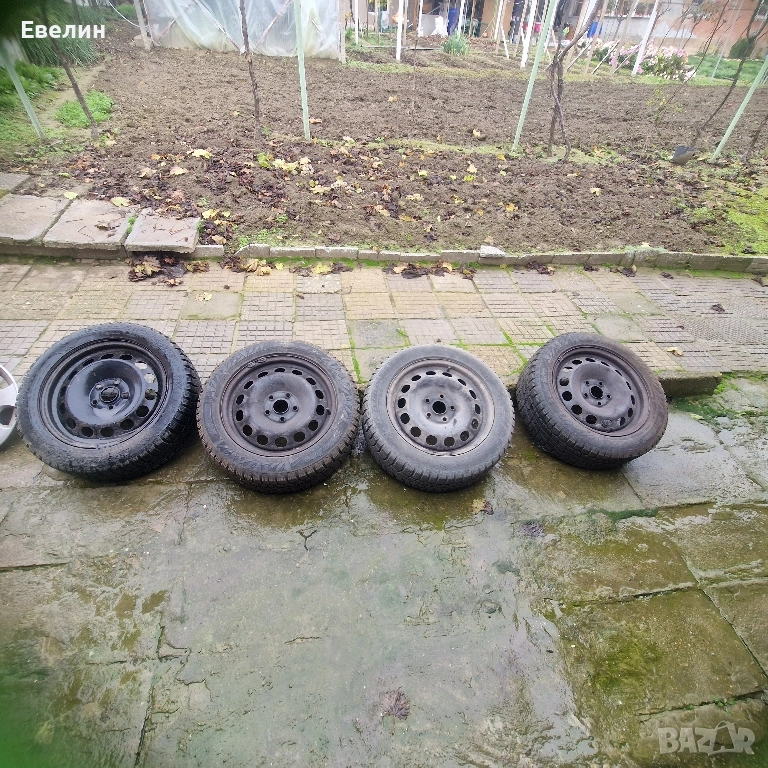 Зимни гуми с джанти VW Туран 2006г, снимка 1