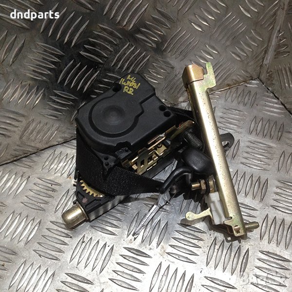 Предпазен колан за Mercedes ML |W163|, /1997-2005/, /заден, десен/, снимка 1