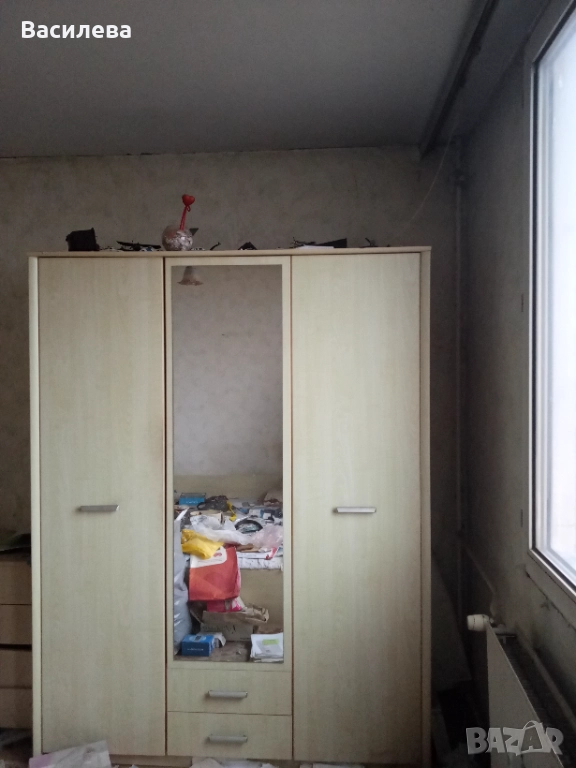 Продавам спалня и трикрилен гардероб, снимка 1