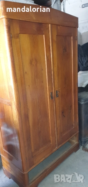 старинен гардероб, снимка 1