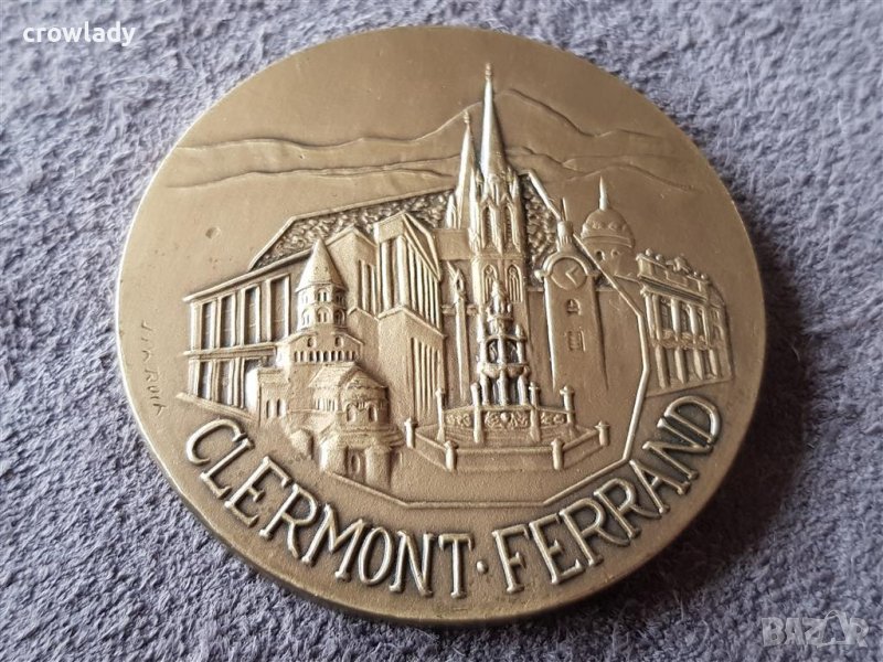 Френски КАТЕДРАЛАТА НОТР ДАМ ТУРИСТИЧЕСКИ Медал орден плакет жетон, снимка 1