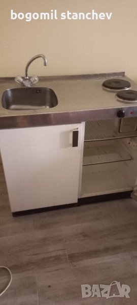 Кухненски модул с мивка, котлони, батерия  хладилник Сименс, снимка 1